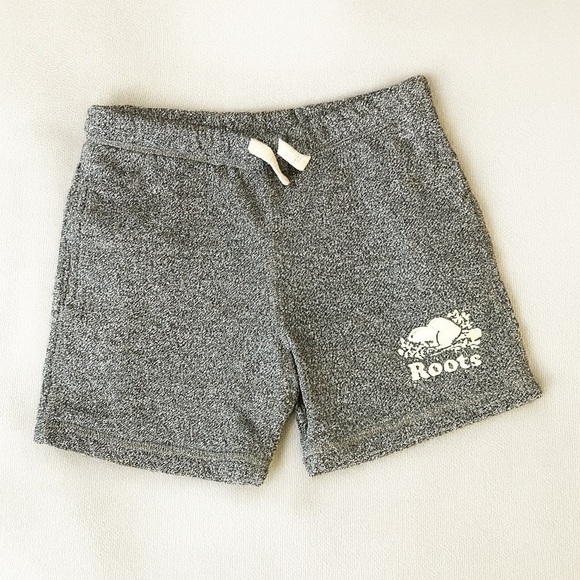 Roots kids size 12 shorts in salt and pepper - new condition. - Picture 1 of 8